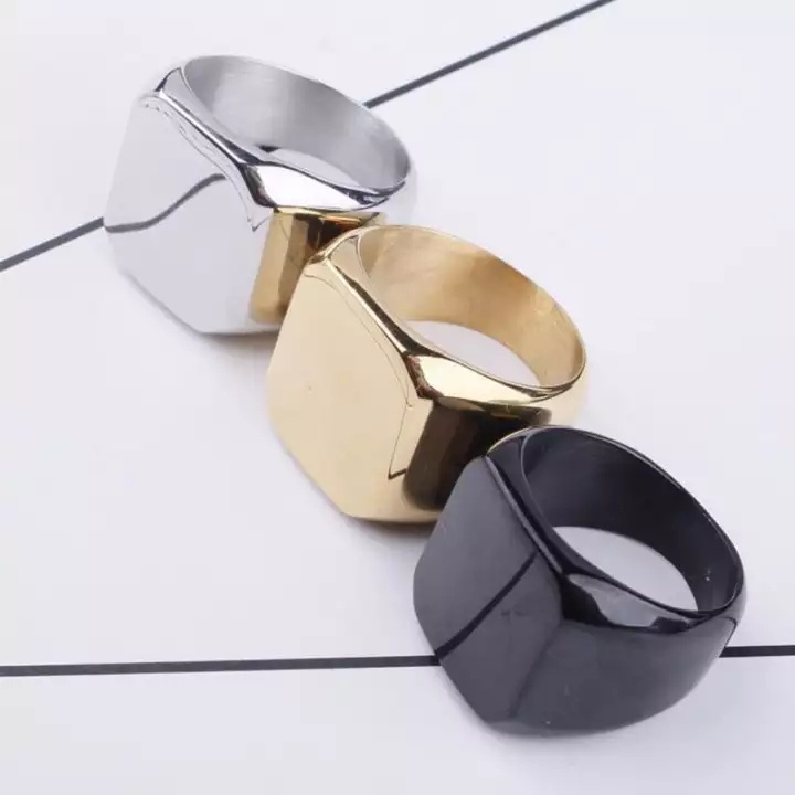 [Quà Valentine] Nhẫn Thép Titan Mặt Vuông / Hình Học Đơn Giản Màu Đen / Bạc Phong Cách Cổ Điển Thời Trang Làm Quà Tặng Tiệc Tùng Cho Nam