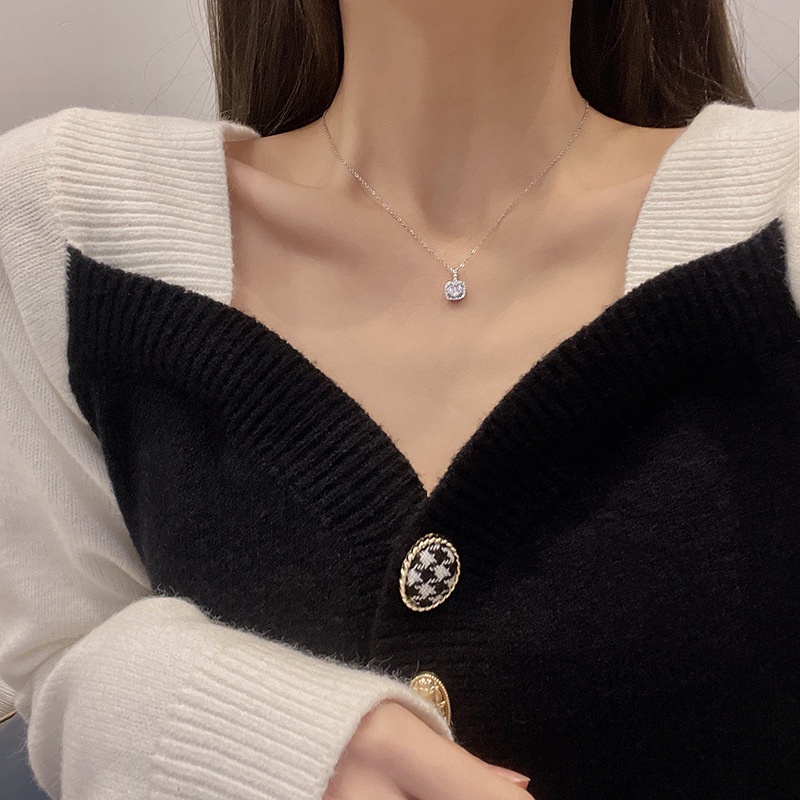 Vòng cổ Titan Đính Đá Zircon Phong Cách Vintage Thời Trang Cho Nữ