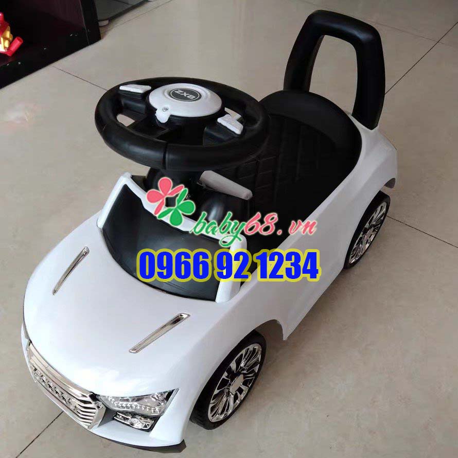 Xe chòi chân ô tô Audi Holla HL-02108