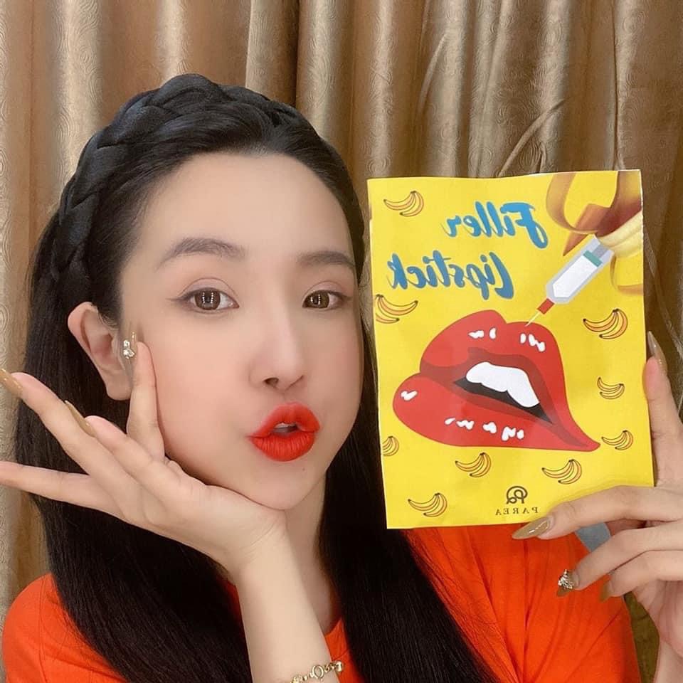 Son Filler Collagen Chuối Khử Thâm Parea cùng son màu giúp môi căng mọng hồng hào - DORIS_STORE