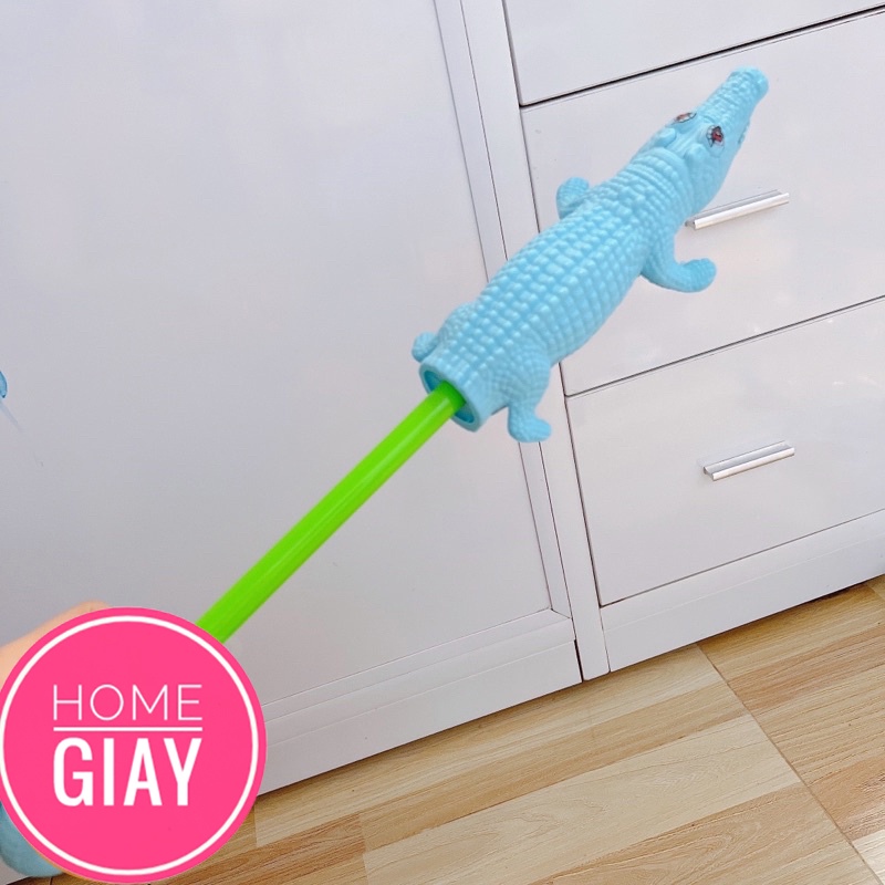 Đồ chơi súng nước cá sấu cá mập khủng long cho bé shop home giày