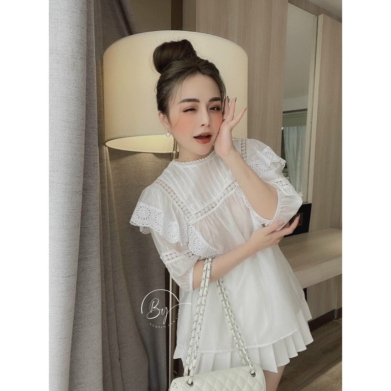 áo sơ mi thô trắng cổ ren vai bèo tay lỡ