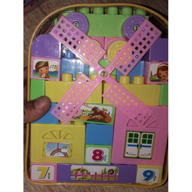 Bộ giỏ lắp ráp khối lâu đài có 47 chi tiết bằng nhựa rất đẹp