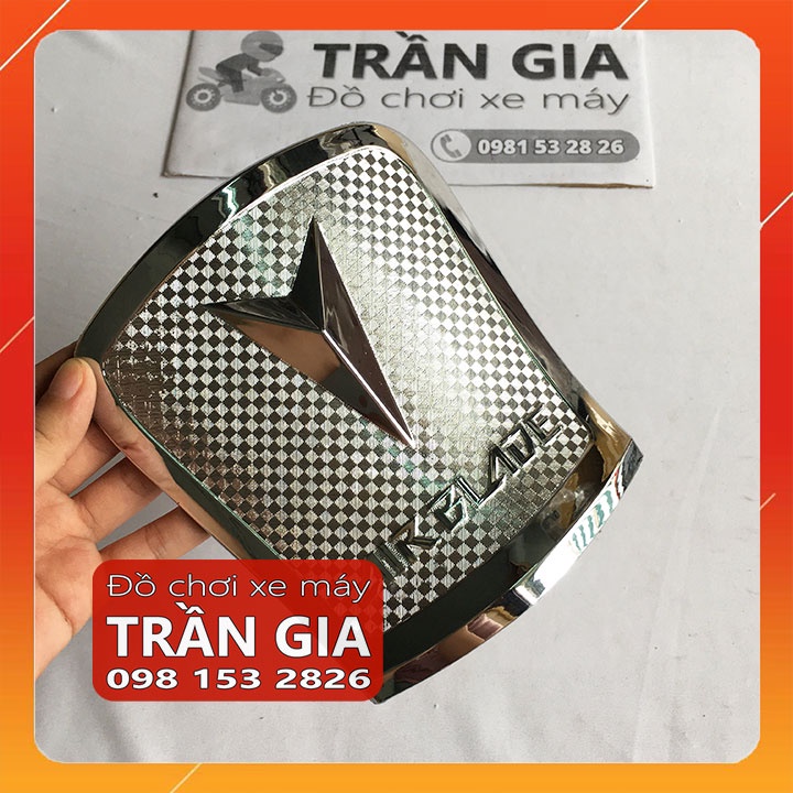 Ốp nắp bình xăng xe AB airblade 2013-2014-2015 xi inox crom - phụ kiện trang trí air blade