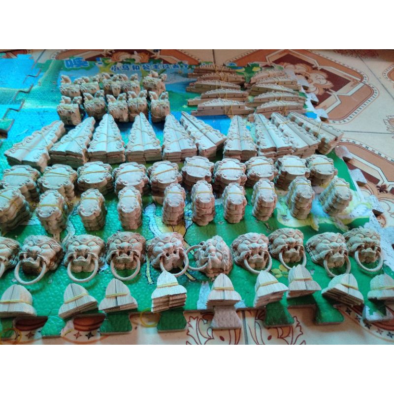 Khung Tự Giáp Vuông Đấu Lá Đề