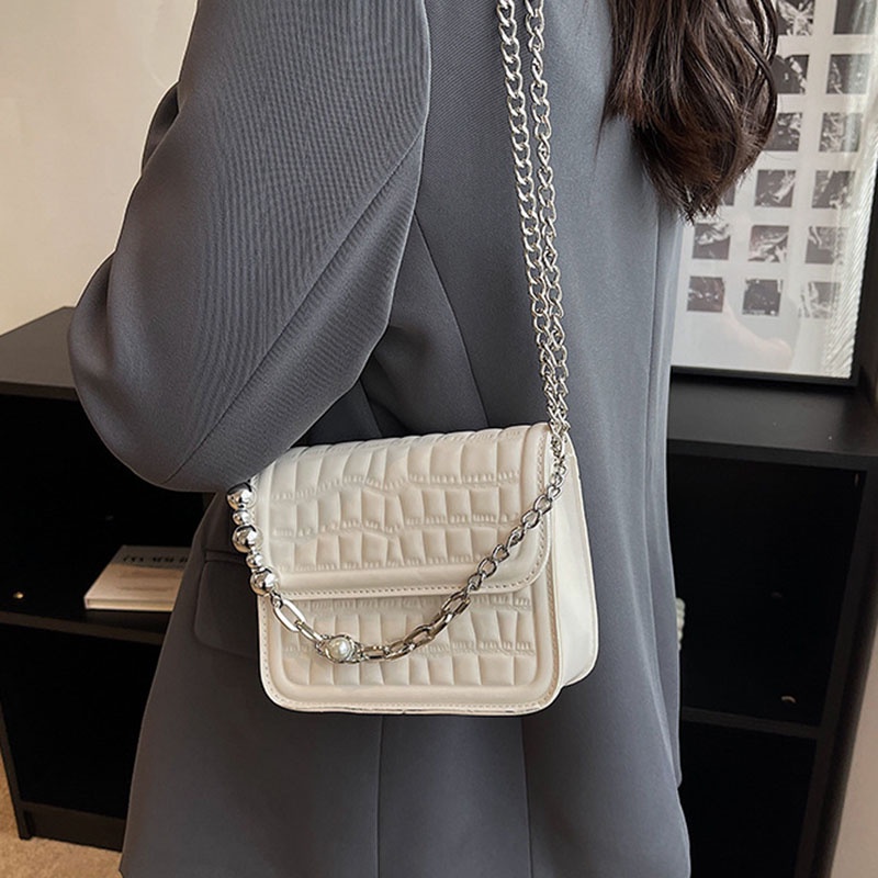 Túi đeo chéo IELGY hình vuông nhỏ phối dây đeo sợi xích thời trang cho nữ