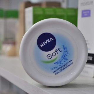 Kem dưỡng da Nivea soft