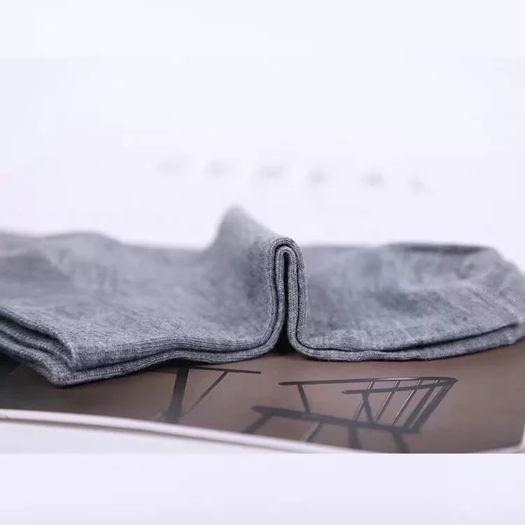 Đôi vớ thời trang phong cách unisex thiết kế giản đơn trẻ trung