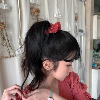 Cột tóc đơn giản phong cách Hàn Quốc