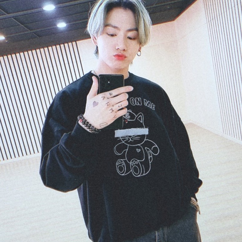 ÁO SWEATER NỈ DA CÁ JUNGKOOK BTS