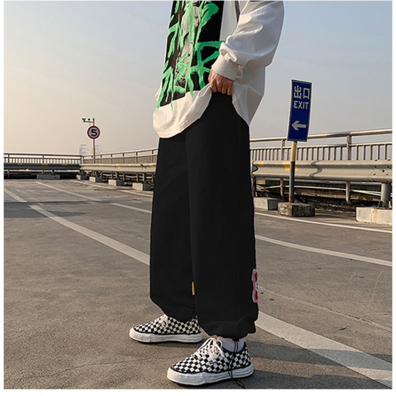 quần jean namQuần harem ống rộng in chữ đơn giản thoải mái thời trang sành điệu cho nam size M-3XL Quần jean nam cạp cao ống suông rộng quần bò baggy nam phom xuông chất jeans mềm dày dặn xu hướng quần short jeans nam 2023  short jean nam cao cấp trắngrác