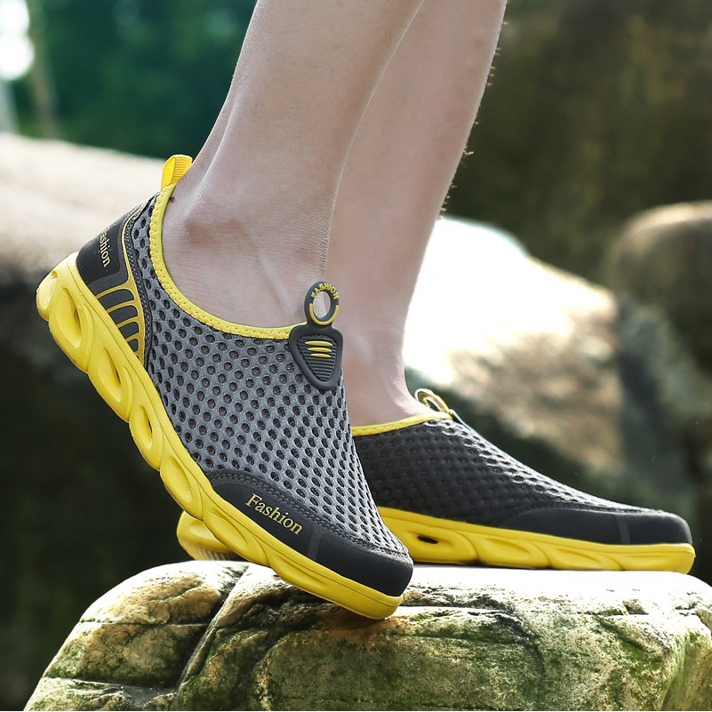 Giày Đi Biển Lưới Thoáng Khí Cho Nam | BigBuy360 - bigbuy360.vn