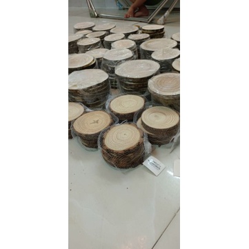 Khoanh gỗ miếng gỗ làm trang trí decor có nhiều size lựa chọn