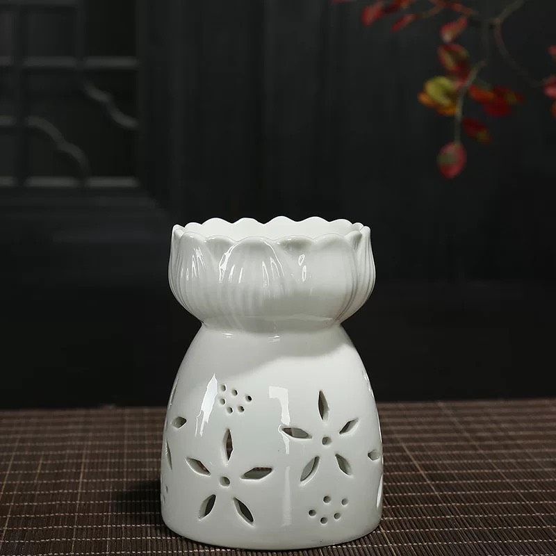 Đèn Xông Tinh Dầu Đốt Bằng Nến Dáng Sen Màu Trắng Mini Đẹp và Sang Trọng