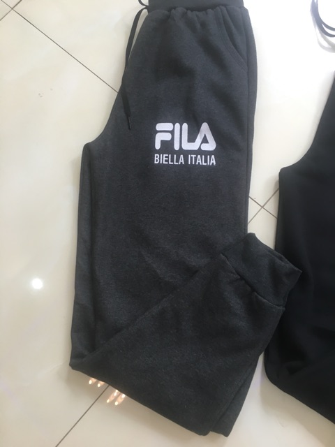 Quần thể thao nam nữ Fila kem hình thât | BigBuy360 - bigbuy360.vn