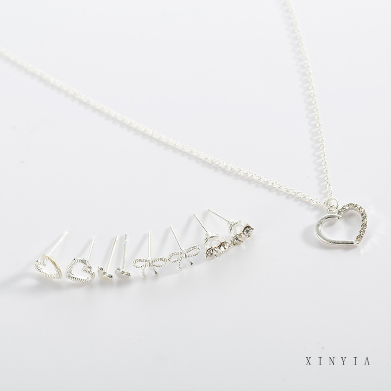 Bộ Trang Sức Gồm 4 Đôi Bông Tai Và Vòng Cổ Thời Trang Cho Nữ