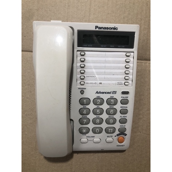 Điện thoại bàn Panasonic KX-T2375 hiện số gọi đi