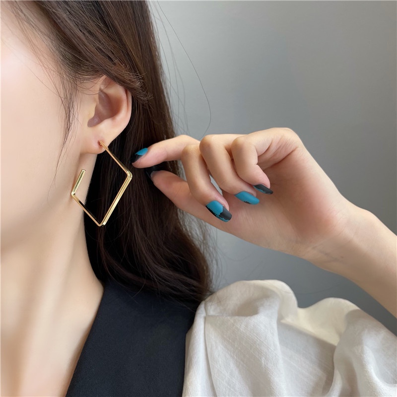 [Augustcloth | AugustJewelry] Bông tai/ Hoa tai hợp kim hình vuông lớn phong cách Hàn Quốc