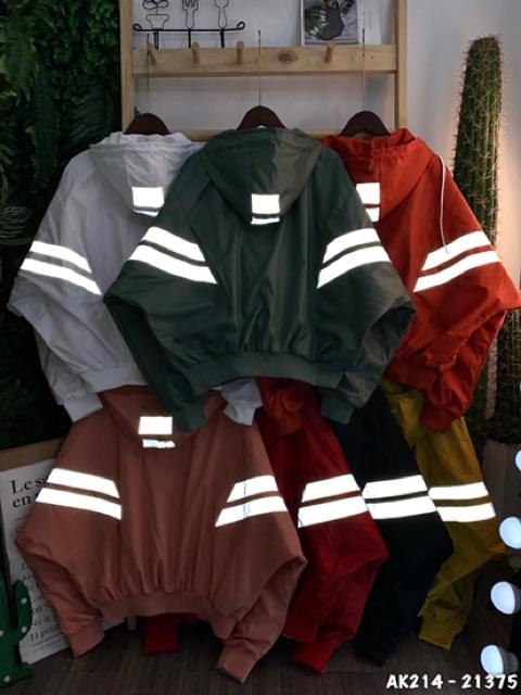 🌵 𝐓𝐡𝐞𝐔𝐥𝐳𝐳𝐚𝐧𝐠 🌵 214 Áo Khoác Dù Phản Quang Form Cánh Dơi Siêu Hot - Dù Xuất Siêu Đẹp - Hình Thật, Unisex | BigBuy360 - bigbuy360.vn