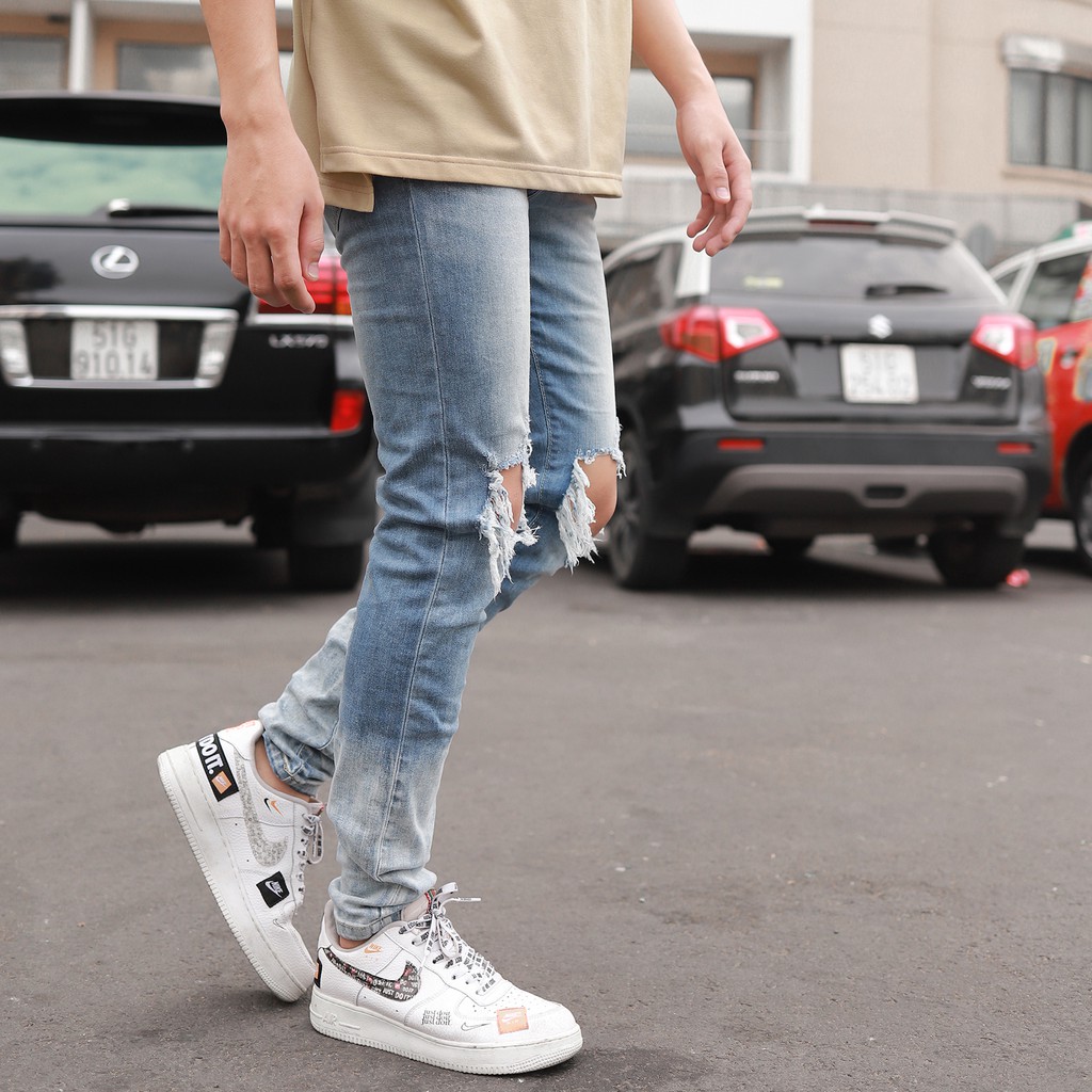 Quần Skinny Jeans Nam-Màu Xanh Phối Vệt Sơn Trắng-Rách Gối-Chất Liệu Cotton Co Giãn-Ống Đứng Dáng Ôm Chân Chuẩn Skinny