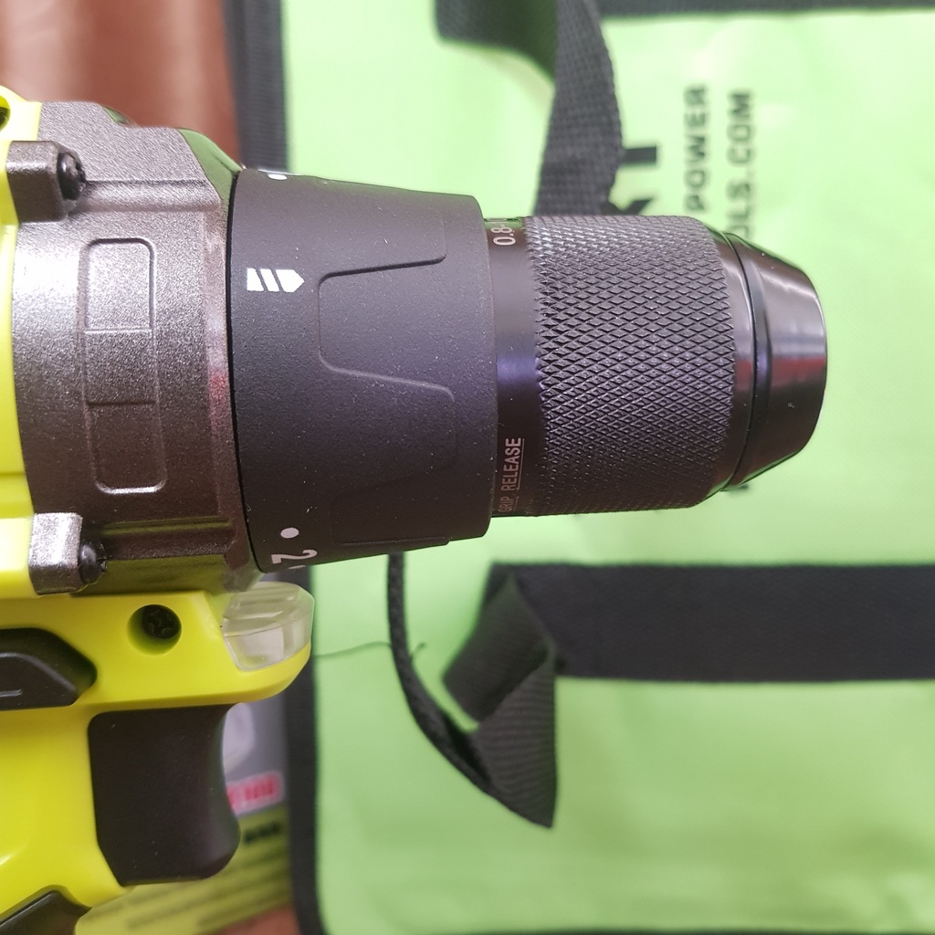 Máy khoan pin cầm tay 20V MAX XCORT Model XDC21-010D kèm Túi Dụng Cụ