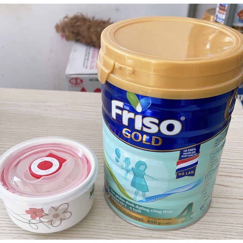 Sữa bột Friso gold số 4 850g- tặng thố sứ có nắp 4inch