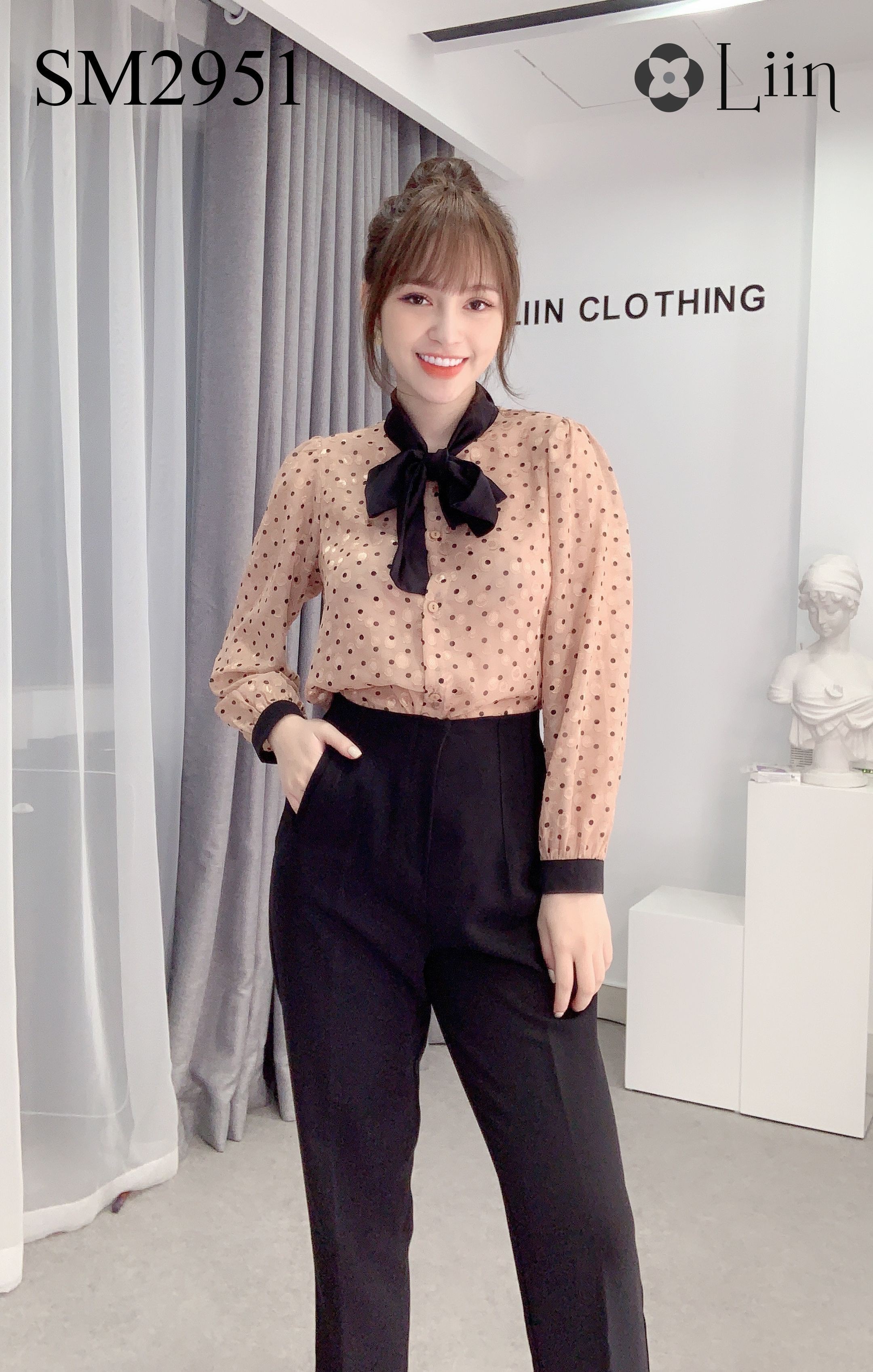 Áo kiểu nữ Voan Nâu họa tiết Chấm Bi cách điệu thắt nơ cổ thời trang Liin Clothing SM2951