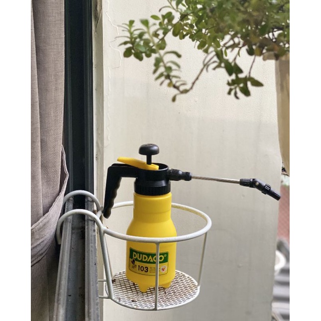 Bình xịt tưới cây Dudaco 1 lít chuyên dụng cần dài