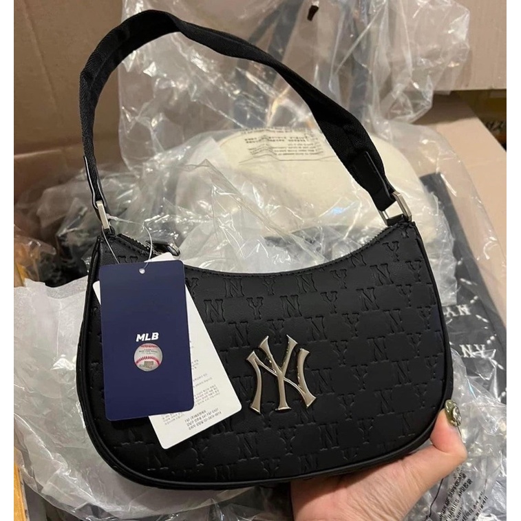 Túi kẹp nách da in chìm MLB NY chính hãng mới 2022