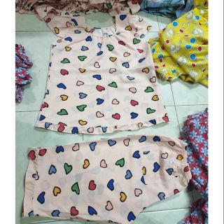 Đồ bộ tone lửng hoa sáng 50-60kg ( k chọn mẫu)