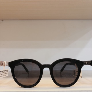 Kính chữ V j-hope (BTS) Bon voyage 4