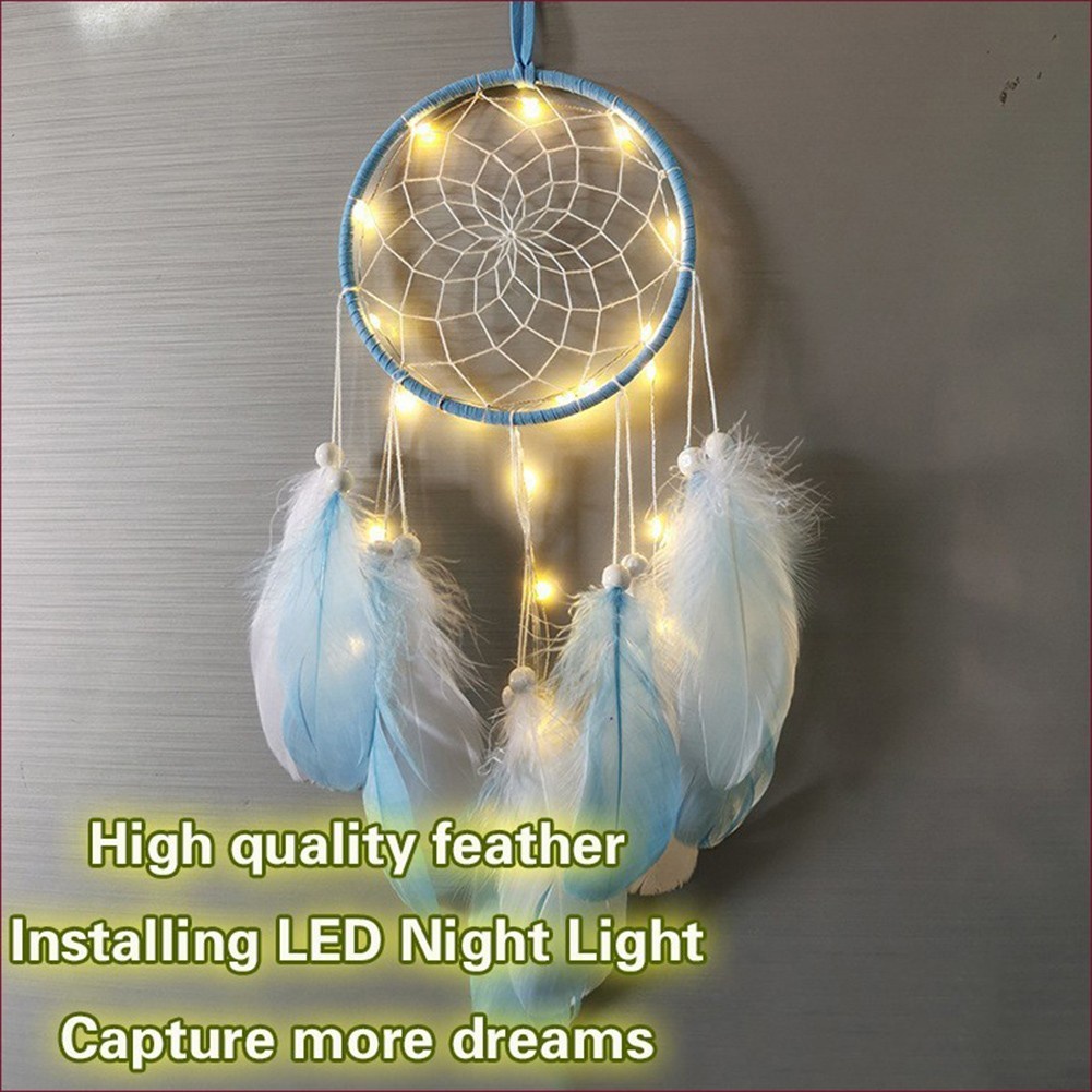 Dreamcatcher đính lông vũ có đèn Led trang trí