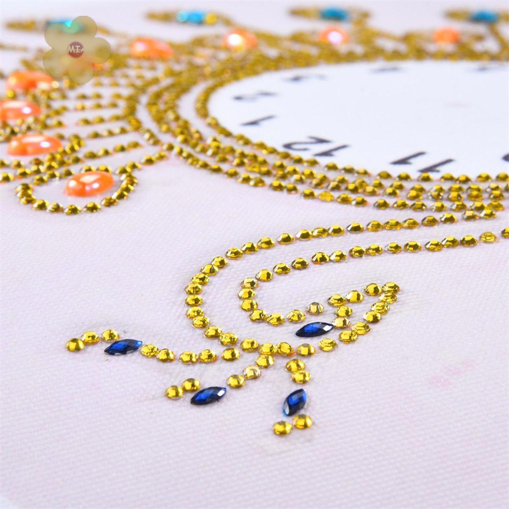 Bộ Tranh Đính Đá Tự Làm Hình Đồng Hồ Chim Công Độc Đáo