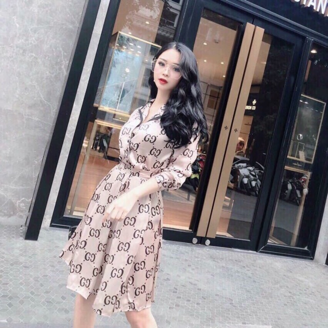 VÁY LỤA