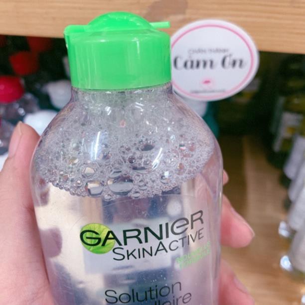 Nước tẩy trang da dầu nhạy cảm Garnier SkinActive Solution Micellaire Tout en 1 ( 400mL )