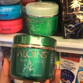 KEM DƯỠNG TRẮNG DA TOÀN THÂN LÔ HỘI ALOINS EAUDE CREAM S-NHẬT BẢN