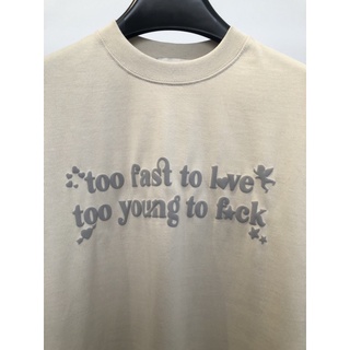 Áo thun oversized 𝐋𝐨𝐯𝐞 & 𝐅𝐜𝐤 [Limited stock]