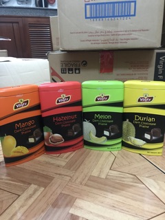 Kẹo Sô Cô La đen Vintz nhân kem
