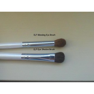 Cọ Phủ Phấn Vùng Bầu Mắt E.L.F Blending Eye Brush