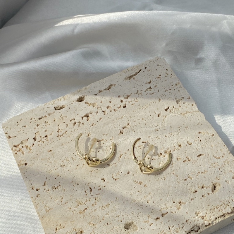 Hoa tai Foly phong cách hàn quốc