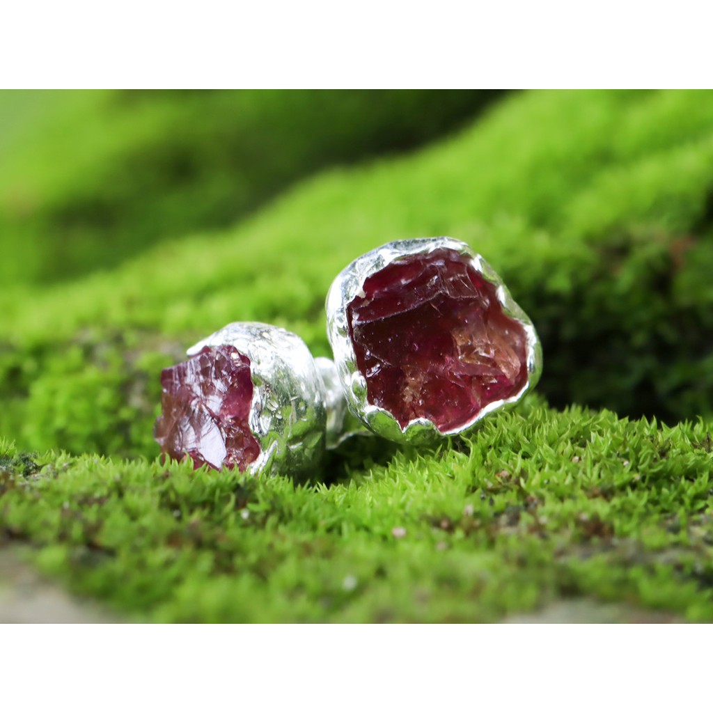 Bông tai đá Garnet Thô tự nhiên màu tím hột lựu siêu đẹp