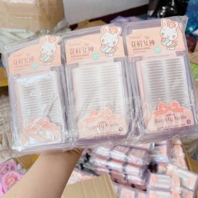 Kích mí trong suốt tàng hình có keo dán sẵn khắc phục mọi nhược điểm của đôi mắt