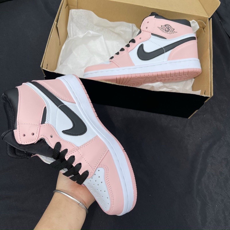 Giày Jordan hồng cổ cao, giày sneaker nữ JD1 hồng đen trắng đáng yêu cho nữ full box bill | BigBuy360 - bigbuy360.vn