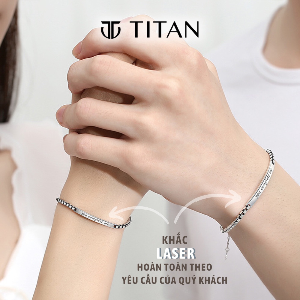 Dịch vụ khắc tên theo yêu cầu, khắc nhẫn, khắc vòng tay vòng cổ, cá nhân hóa làm món quà tặng trở nên ý nghĩa vô cùng