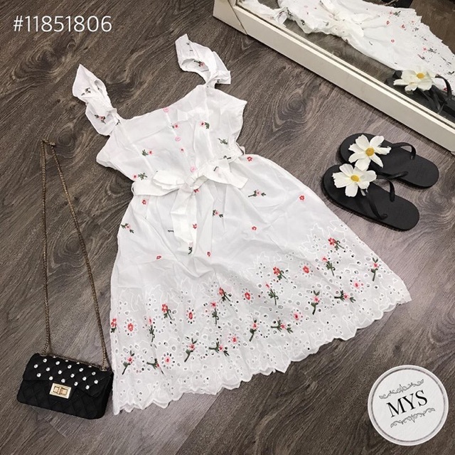 VÁY CÁNH TIÊN THÊU HOA