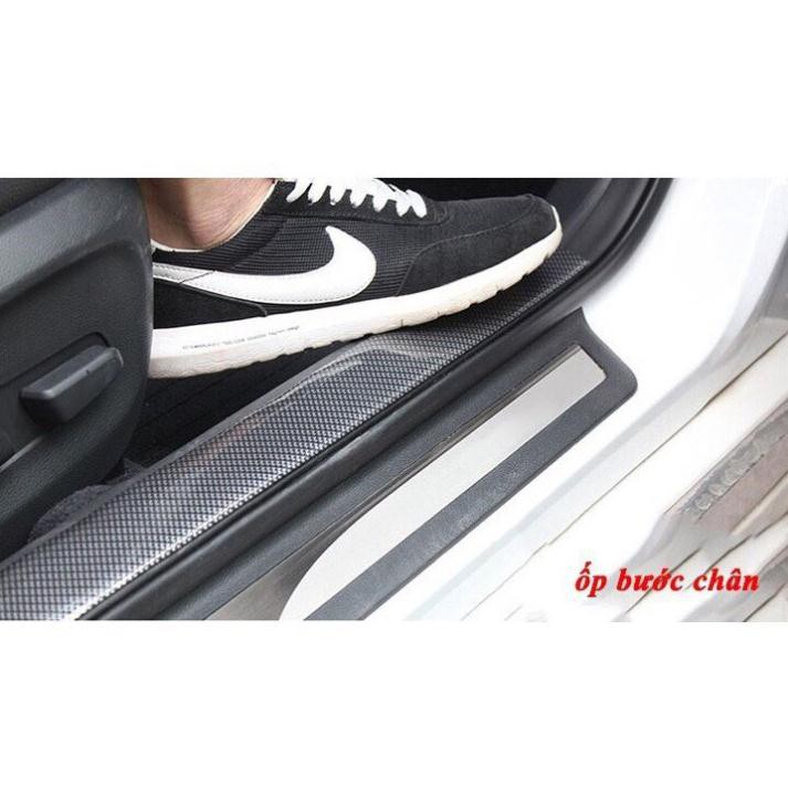 Nẹp cao su vân Carbon 5D dán chống trầy cốp xe, bậc bước chân Ô tô, xe hơi hàng loại 1 dầy dặn- dài 1m