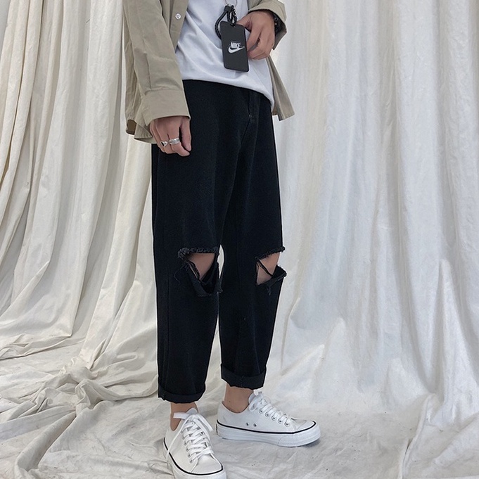 Quần Jean Baggy đen nam nữ ống rộng , rách gối , không phai màu - R06