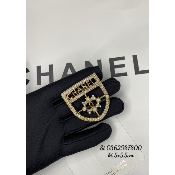 Tag cài áo hàng đẹp đá sáng (sẵn hàng) ship hoả tốc