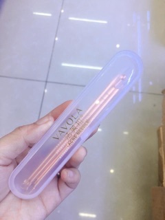 Hộp que nặn mụn 4 chi tiết