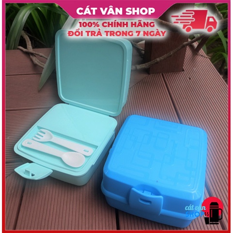 Bộ hộp cơm trưa bằng nhựa LocknLock kèm theo muỗng nĩa THB603